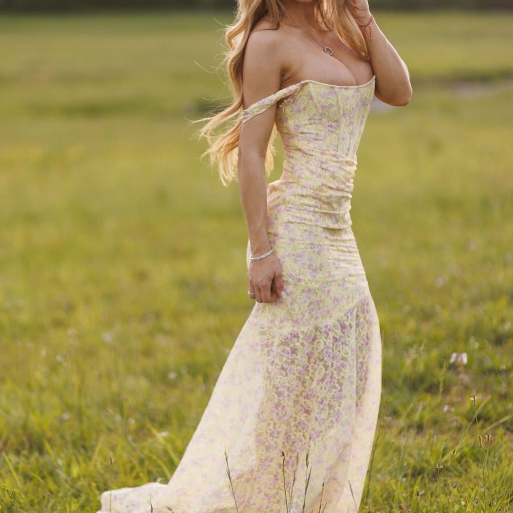 Elegant Floral Off-Shoulder Dress
